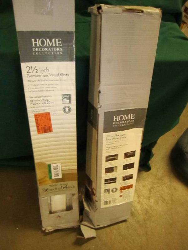 lot 151 image: home decorations collection 35 x 72...