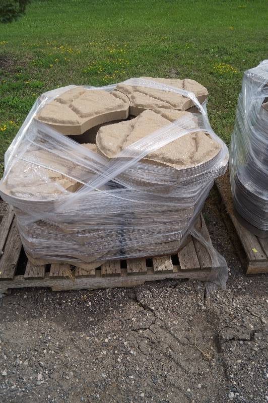 lot 56 image: Pavers