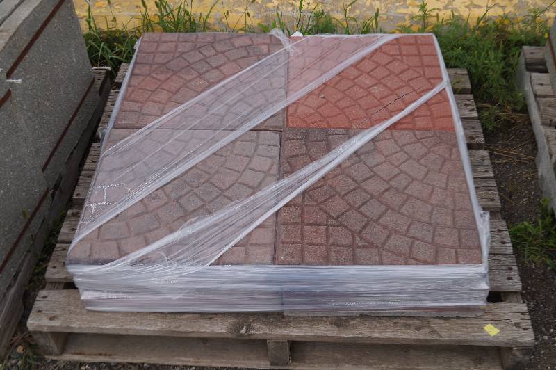 lot 67 image: Pavers