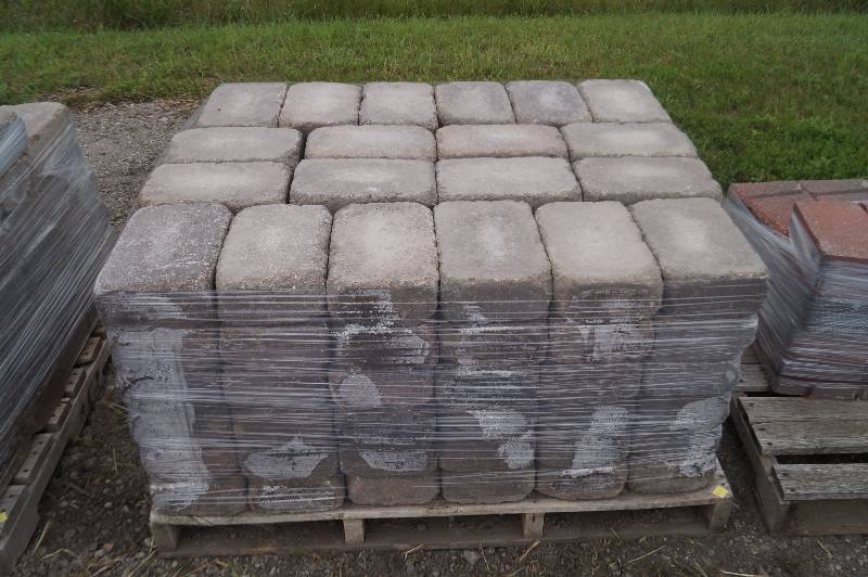 lot 85 image: Pavers