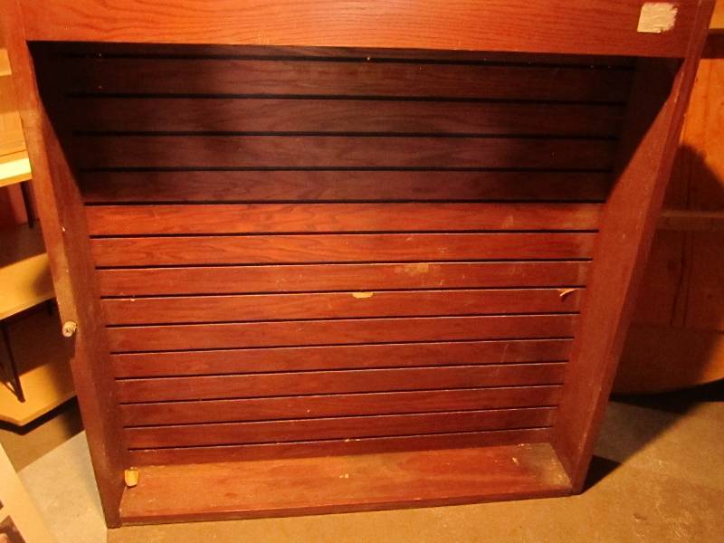 slat wall display with lighted top ...