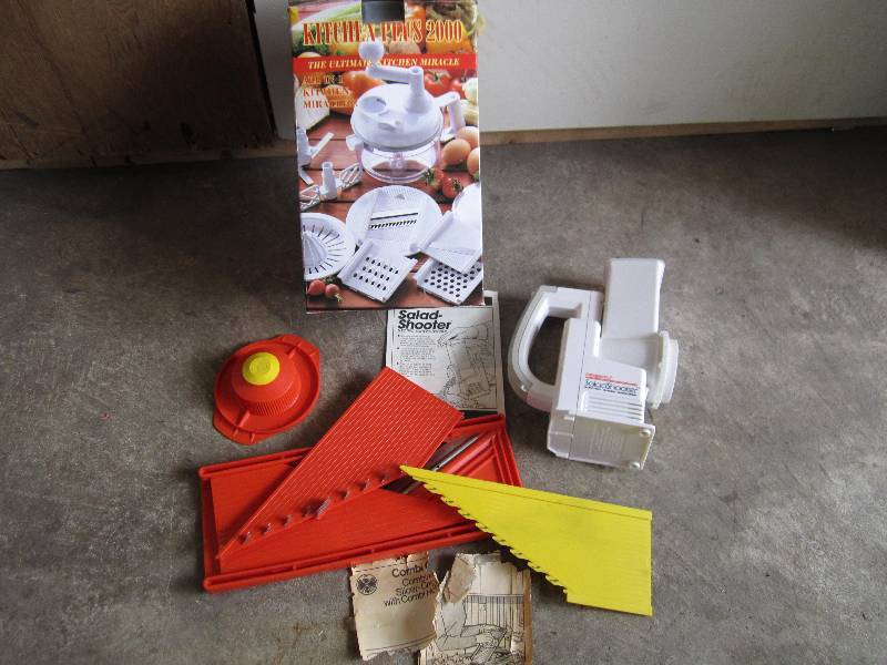 Lot of kitchen gadgets...