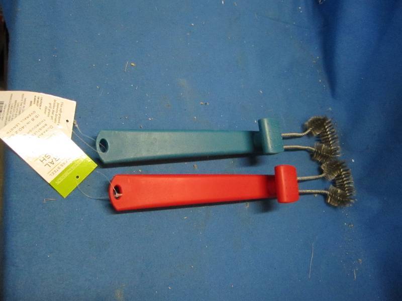 Lot of 2 Charcoal companion staninl...