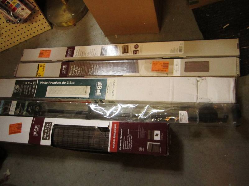 Lot of 4 assorted blinds and a 48-8...