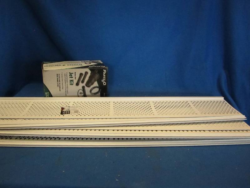 14 plastic snap in gutter screens a...