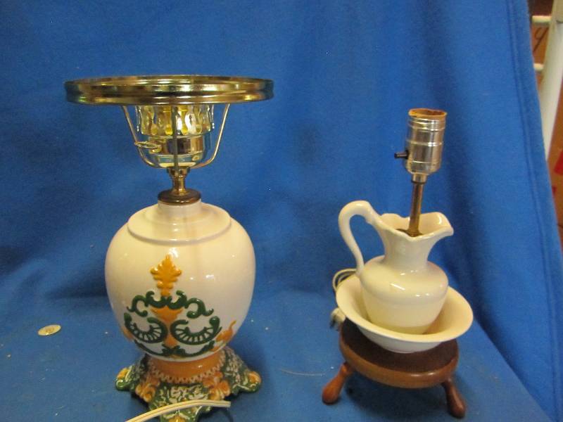 2 vintage lamps ...