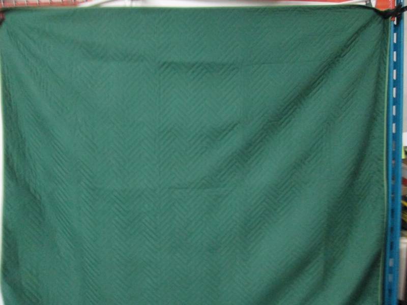 lot 47 image: Alcove Fall Reversible Coverlet Set - FullQueen