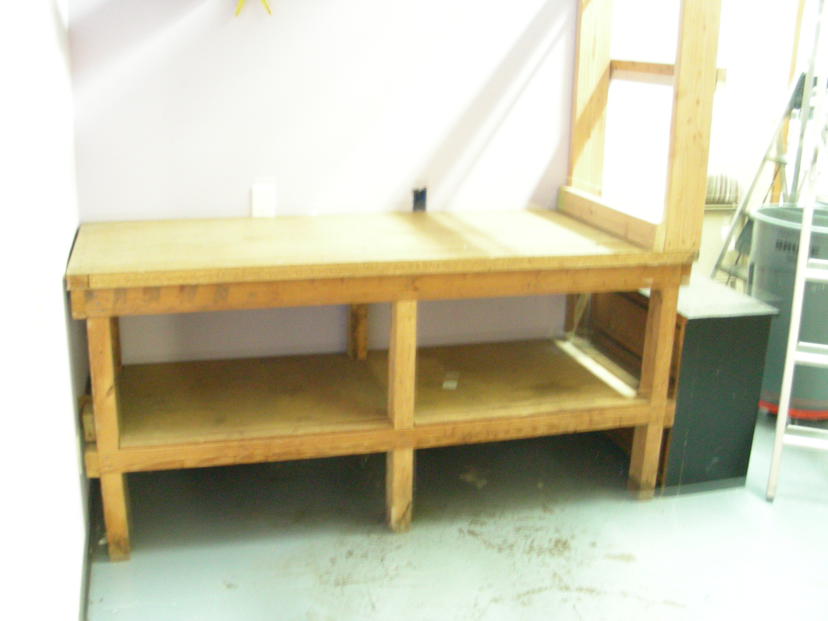 6 6 Wide Wood Shipping Table with 2 Mounted Bubble Wrap Rollers