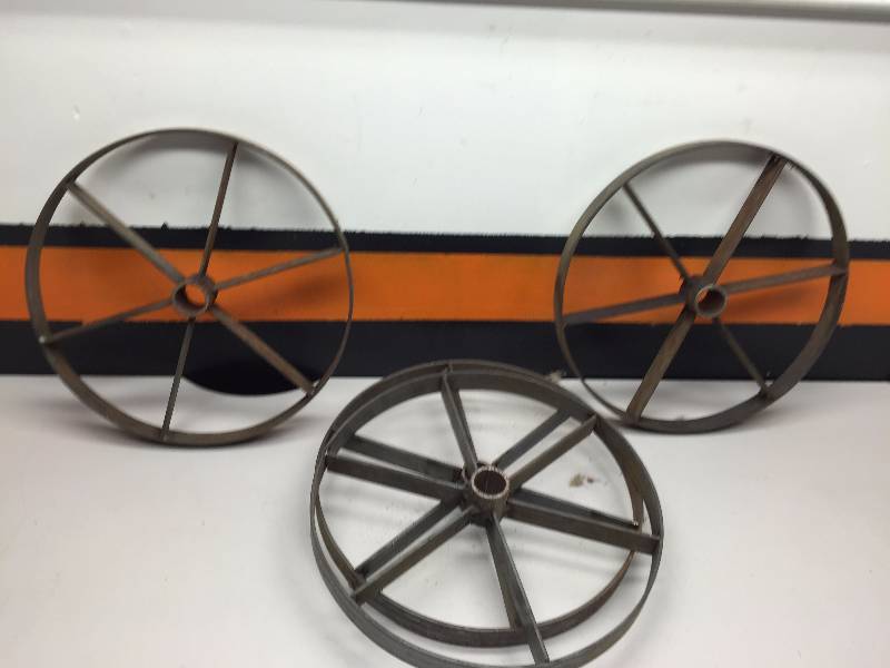 lot 66 image: 2 PANEL CARRIERS, ASSORTED PCV CONNECTORS, WAGNER POWER PAINTER 220 KIT, 4 HOMEMADE STEEL WHEELS 11 34