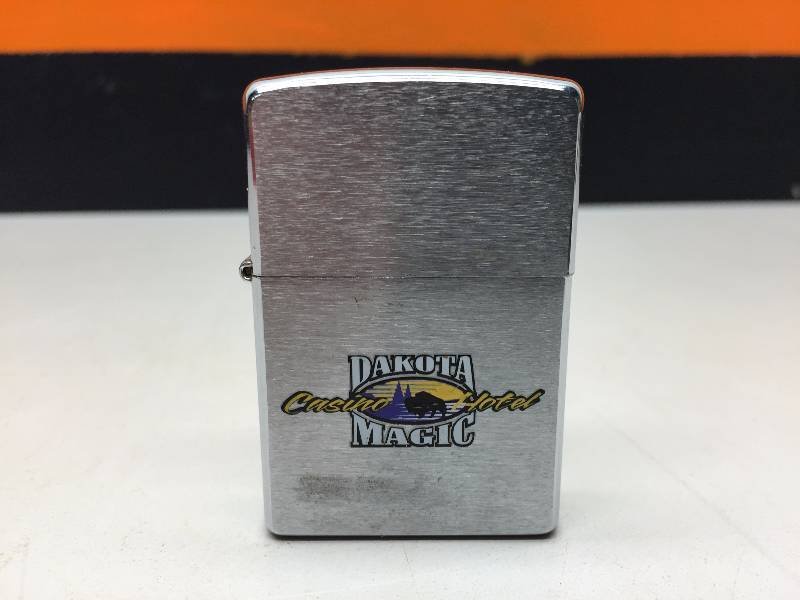 lot 72 image: ZIPPO DAKOTA MAGIC LIGHTER