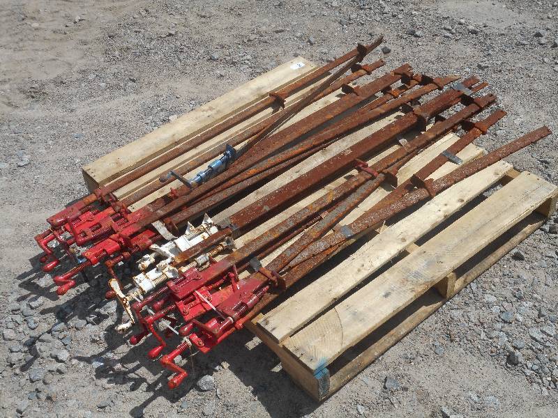 lot 8 image: Pallet Of (16) 4ft Steel Bar Clamps...