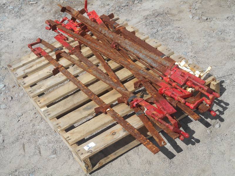 lot 9 image: Pallet Of (17) 4ft Steel Bar Clamps...