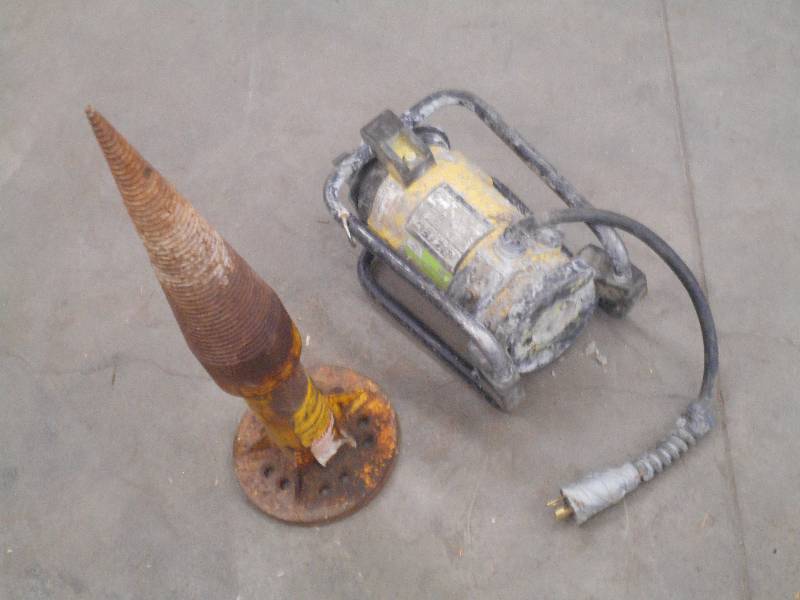 lot 36 image: (1) Concrete Vibrator & (1) Coned D...