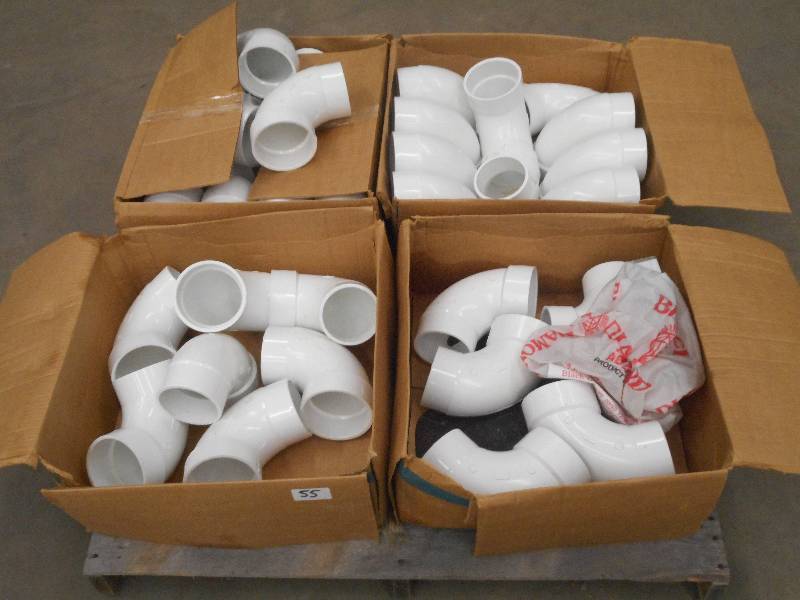 lot 55 image: (4) Boxes Of 4 PVC Right Angles ...