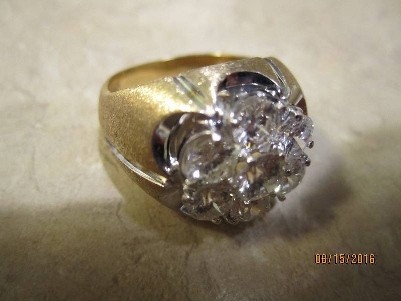 Goodman Jewelers 7 Diamond Gold Ring 6.3 DWT 14 KT