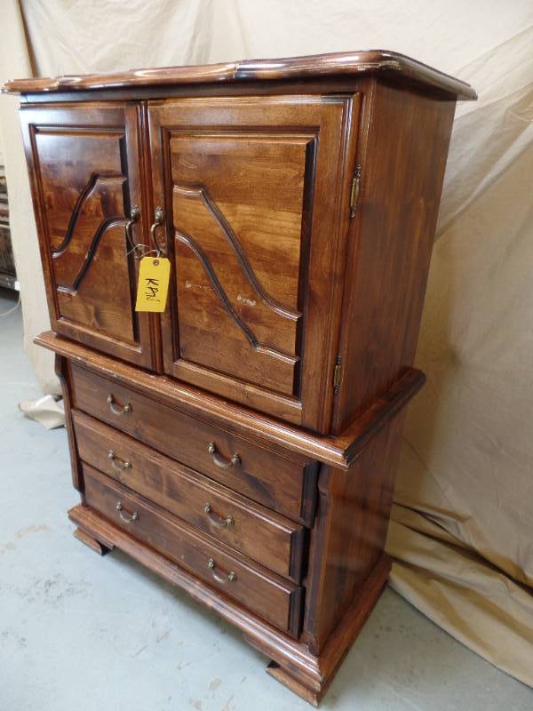 Armoire