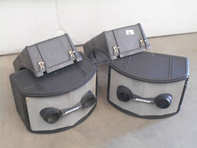 lot 6 image: (2) Bose 802 Series-II Professional...