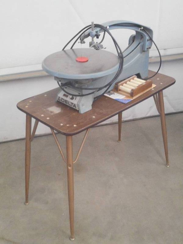 lot 13 image: Delta 115VOlt Variable Speed Scroll...