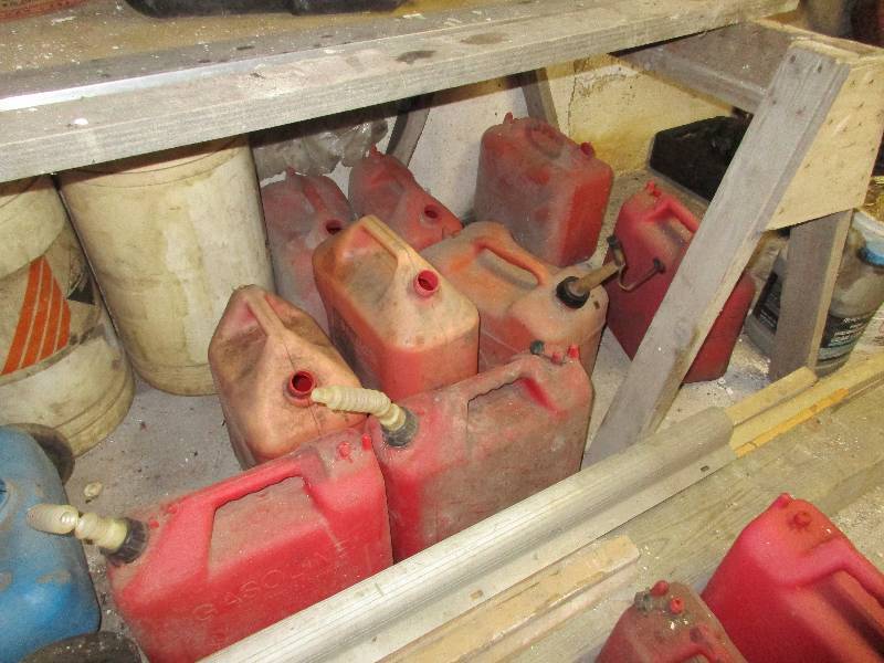 Gas cans