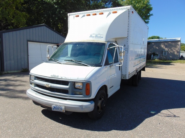 1999 Chevrolet 3500 Box Truck