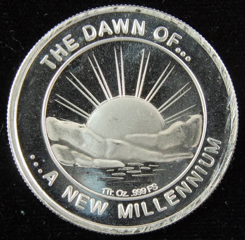1 TROY OZ. .999 FINE SILVER NEW MILLENIUM SILVER EAGLE DESIGN
