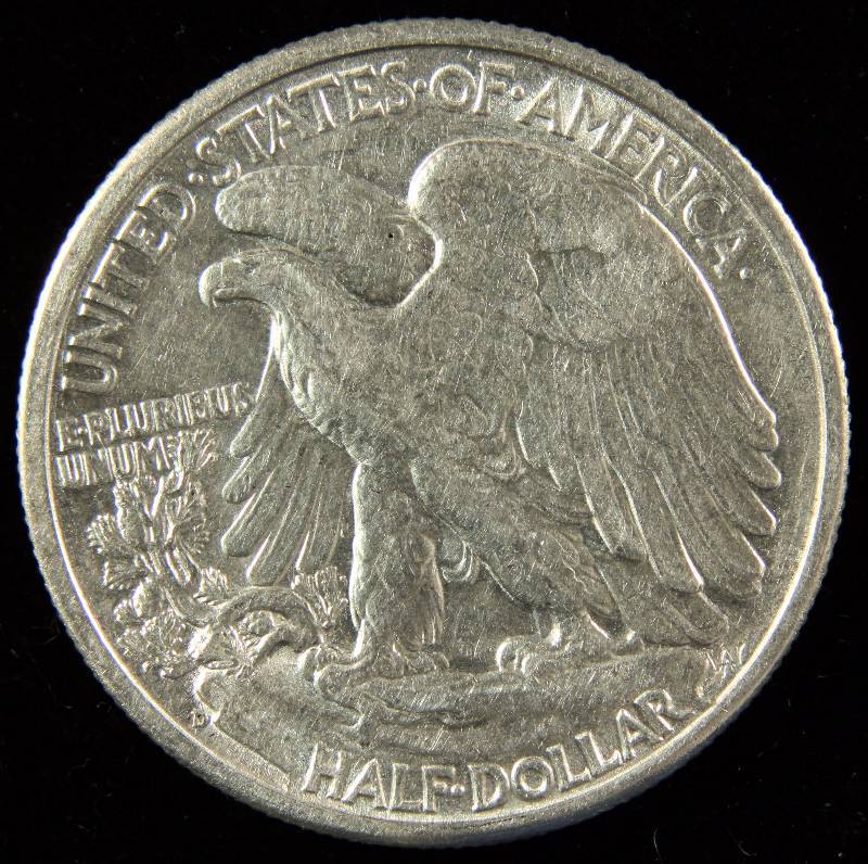 1942 WALKING LIBERTY SILVER HALF DOLLAR AU