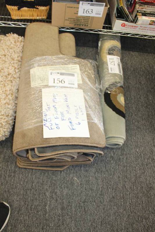 lot 156 image: Lot of 6-Piece New Full Set For Mini Van Floor Mats
