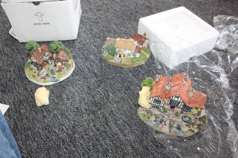 lot 192 image: Lot of (3) The Danbury Mint Table Decorations by Jane Hart From The Country Village Collection Including 1) The Old Mill AND 1) The Village Post Office AND 1) The Manor House