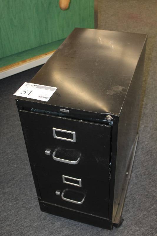 lot 51 image: 2-Drawer Metal File Cabinet