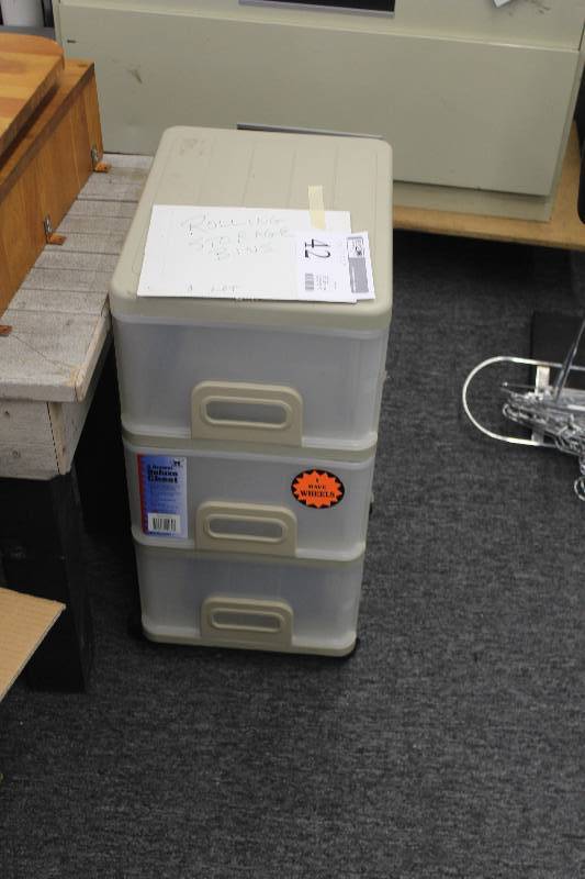 lot 42 image: 2-Drawer Plastic Storage Cabinet