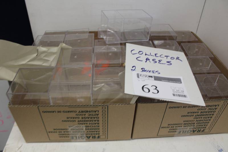 lot 63 image: Lot of (2) Boxes of Collectors Cases Clear