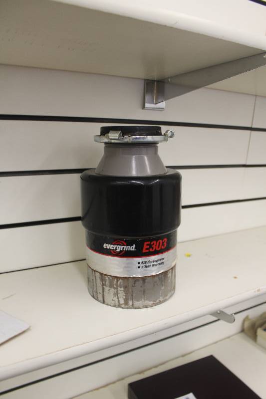 lot 81 image: Evergrind E303 58hp Food Waste Disposal 120V