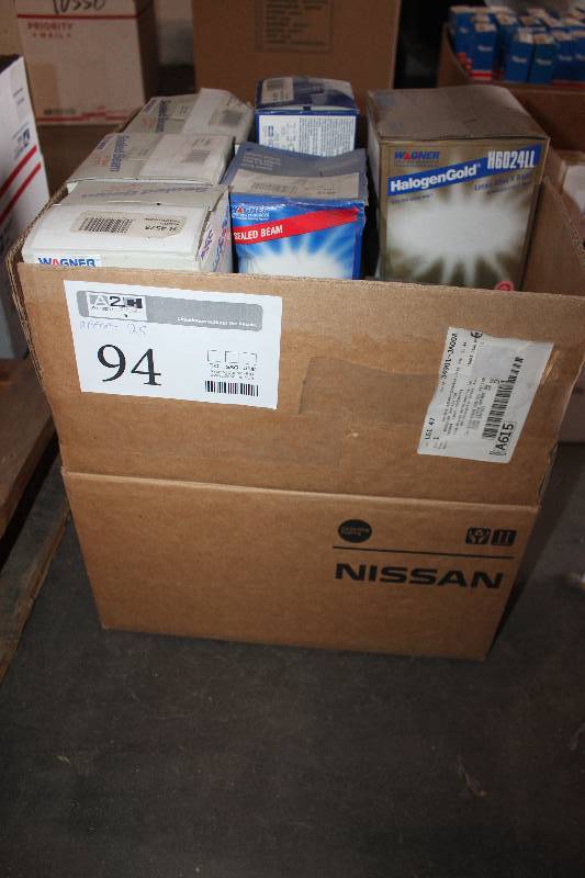 lot 94 image: Lot of (Approximately 25) Wagner Sealed Beam Lights New In Box Includes H-4578, 4019