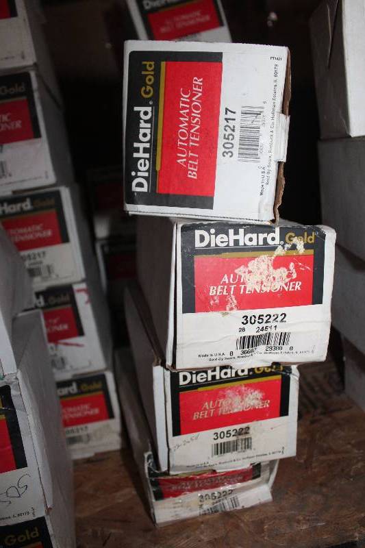lot 112 image: Lot of (4) Diehard Automatic Belt Tensioner New In Box Includes 305217, 305222