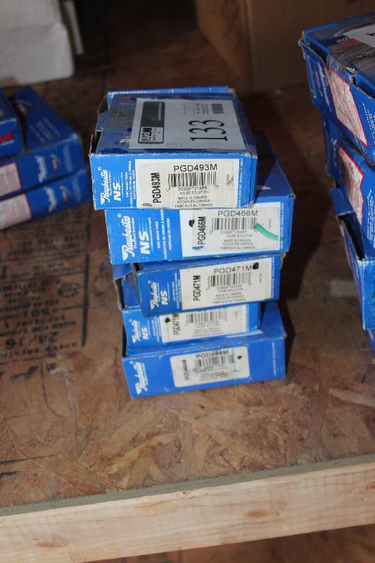 lot 133 image: Lot of (5) Raybestos NS Disc Brake Pads New In Box Includes PGD493M, PGD466M, PGD471M