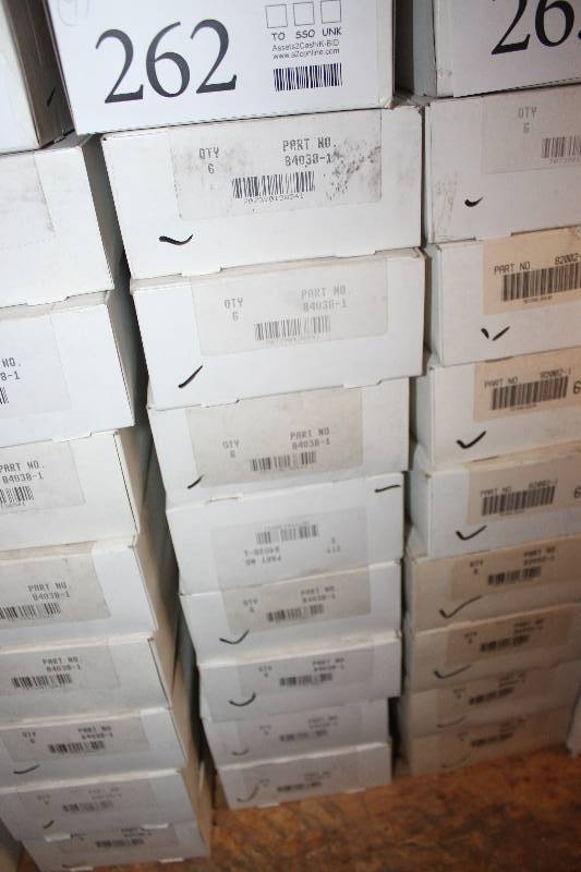 lot 262 image: Lot of (9) Automotive Parts 6-Count New In Box Includes 84038-1