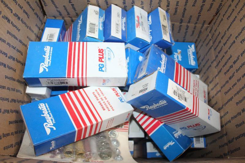 lot 322 image: Lot of (Approximately 20) Raybestos PG Plus Brake Parts New In Box Includes H2584, H2660, H17326, H15720