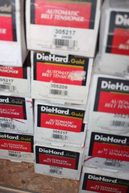 lot 400 image: Lot of (5) Diehard Automatic Belt Tensioner New In Box Includes 305209, 305217