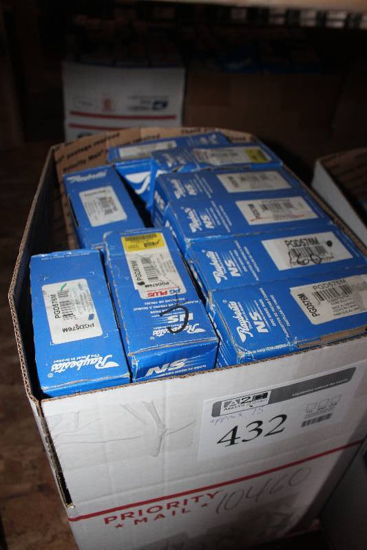lot 432 image: Lot of (Approximately 15) Raybestos Disc Brake Pads New In Box Includes PGD576M