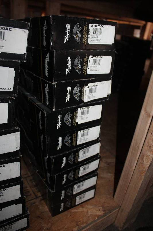 lot 467 image: Lot of (10) Raybestos Disc Brake Pads New In Box Includes ATD730C