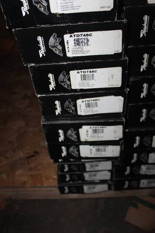 lot 468 image: Lot of (10) Raybestos Disc Brake Pads New In Box Includes ATD748C