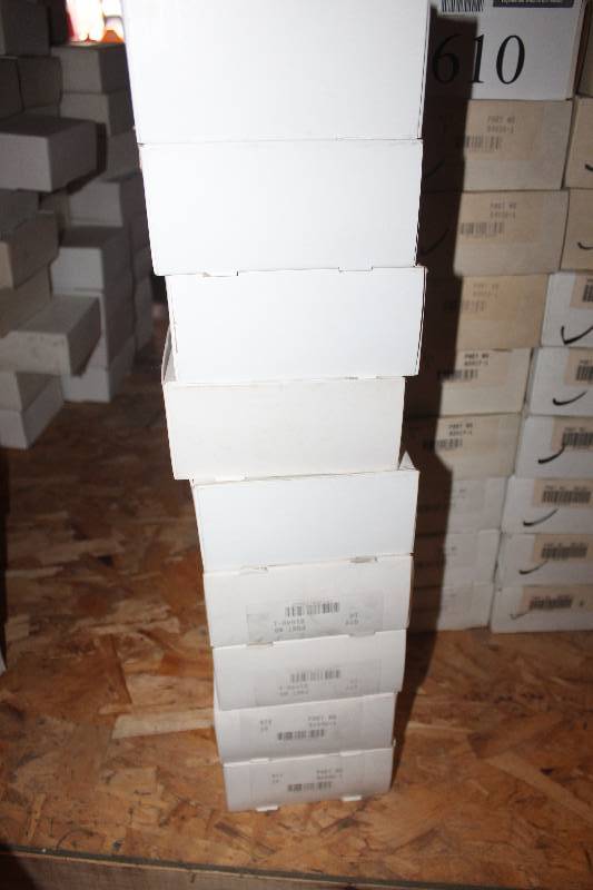 lot 616 image: Lot of (9) Automotive Parts 6-Count New In Box Includes 81040-1