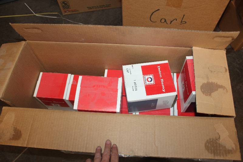 lot 574 image: Lot of (Approximately 10) Delco Remy Cap New In Box Includes D335