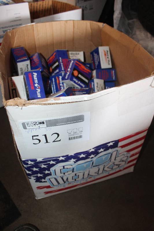 lot 512 image: Lot of (Approximately 30) Parts Plus Thermostat New In Box Includes P3009, P3008