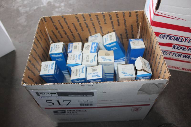 lot 517 image: Lot of (Approximately 20) Raybestos Brake Parts New In Box Includes H5538, H4047, H5004-2, H1535, H2096