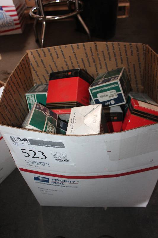 lot 523 image: Lot of (Approximately 20) ARI, Switches Automotive Parts New In Box Includes 87-08054, 420376, 87-04016, 87-18013