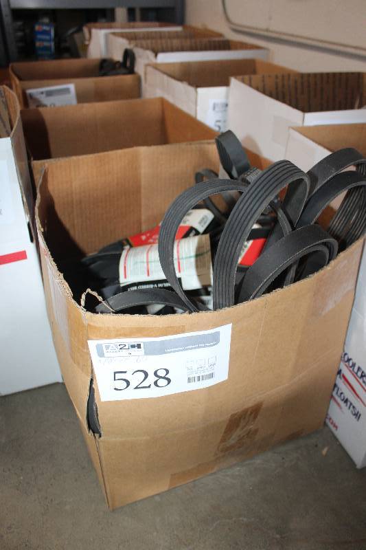 lot 528 image: Lot of (Approximately 60) Diehard Premium V-Ribbed Belts New In Box Includes 525K6, 1080K6, 970K6