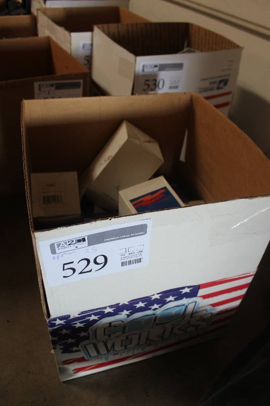 lot 529 image: Lot of (Approximately 25) Parts Plus Thermostat New In Box Includes P3009, P5991
