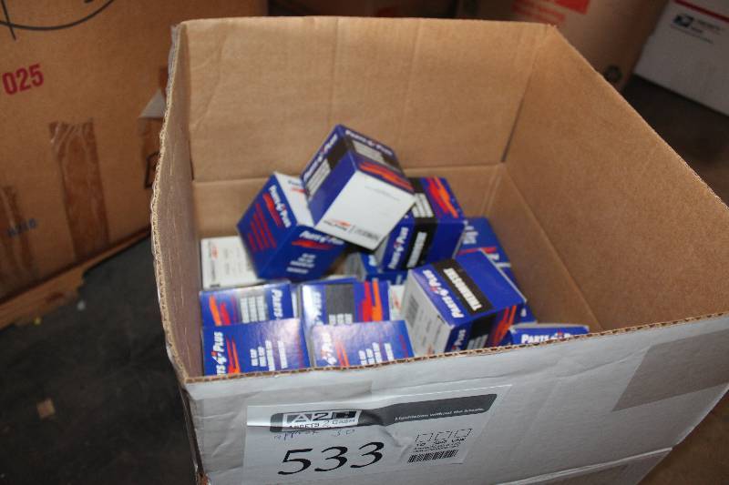 lot 533 image: Lot of (Approximately 30) Parts Plus Thermostat New In Box Includes P4252, P4078, P4549, P4177