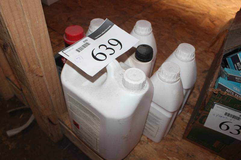 lot 639 image: Lot of (7) Jaguar Antifreeze Coolant New In 1G Plastic Bottles